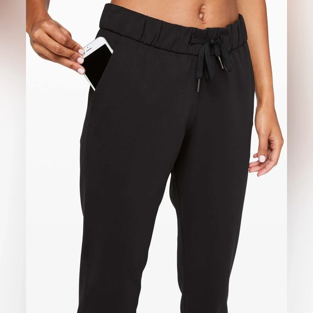 Lululemon On the Fly 7/8 Pant | Size 4 | Black